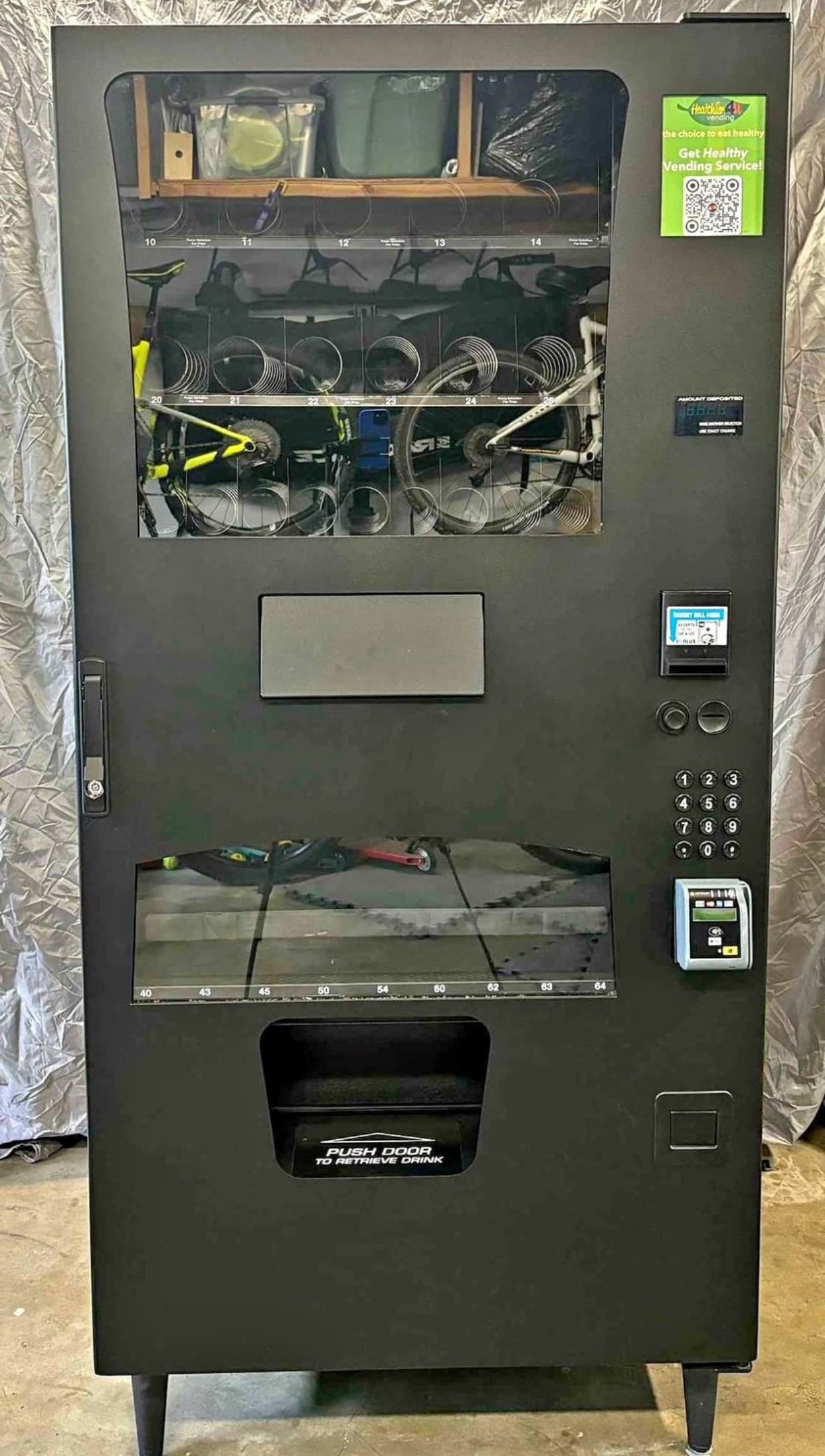 Healthier 4u Combo Vending Machine with Card Reader Healthier 4u Combo Vending Machine with Card Reader