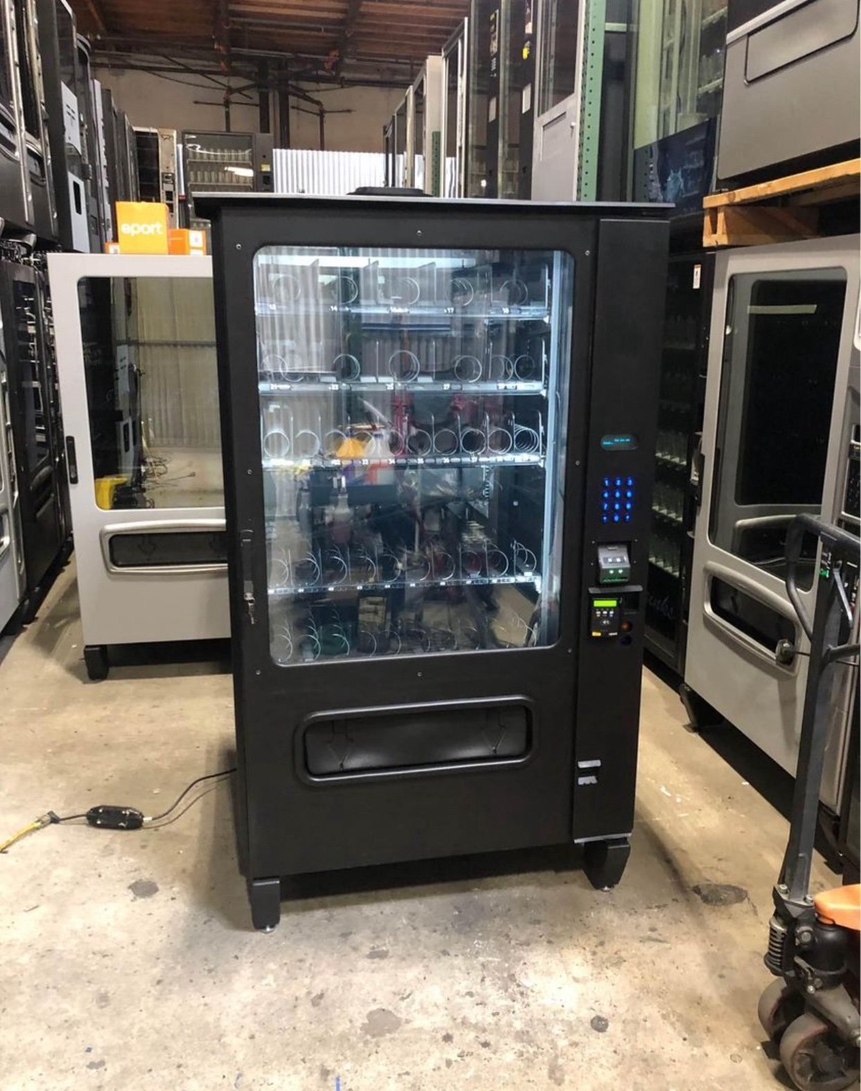 Used Wittern 3572 Outdoor Combo Vending Machine Used Wittern 3572 Outdoor Combo Vending Machine
