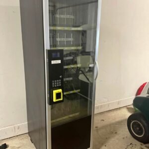 Used Drink Cooler Vending Machine with Nayax Reader